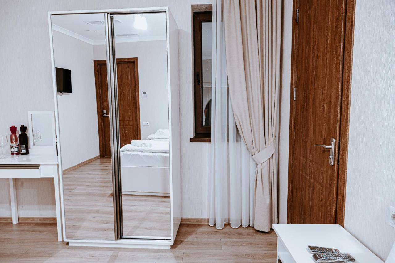 Sama Grand Hotel Tbilisi Exterior photo
